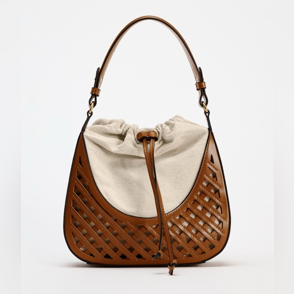 NWT ZARA CONTRASTING BUCKET BAG - Picture 2 of 7